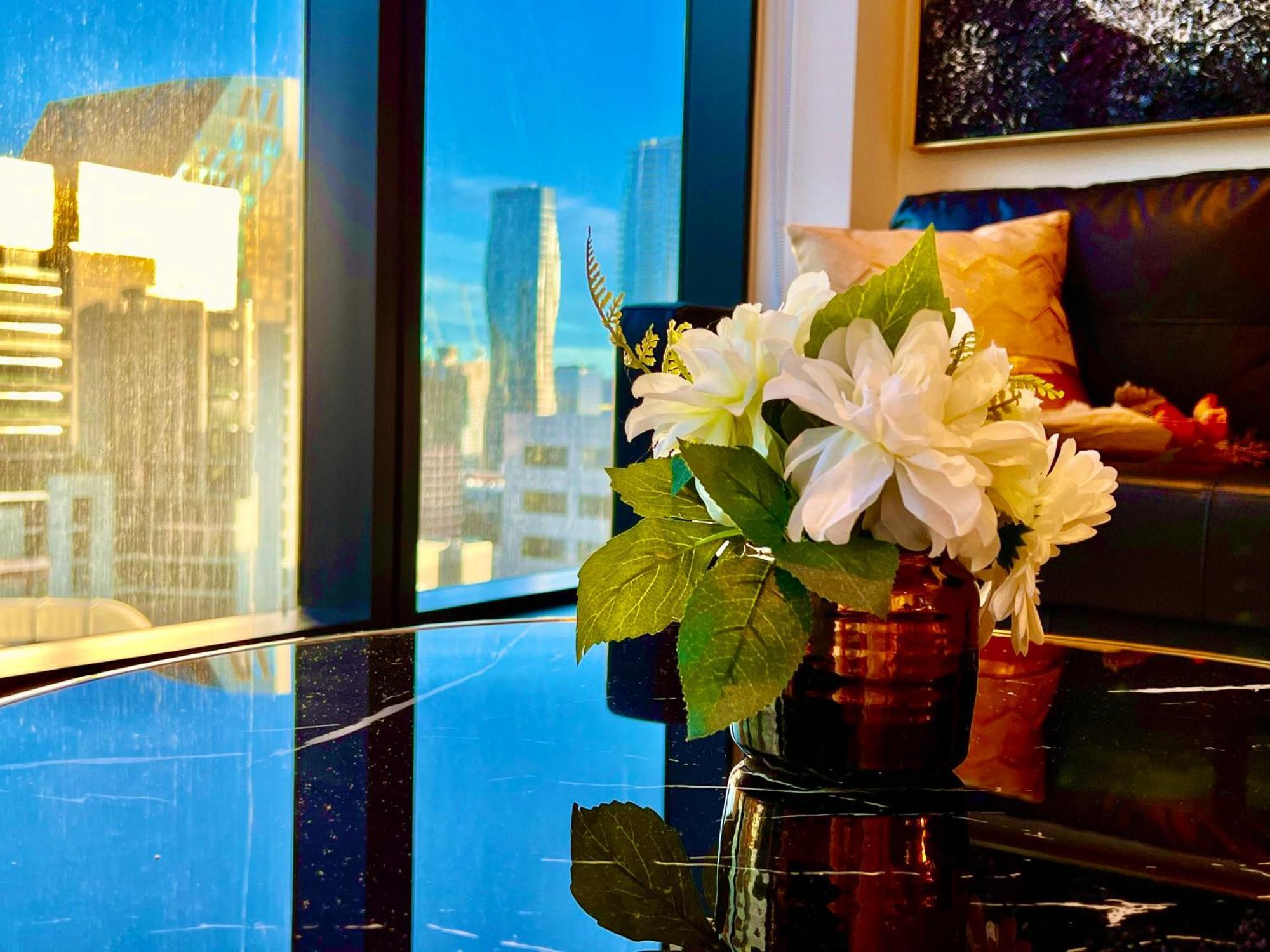 Highrise Best Location 2Baths Мельбурн Экстерьер фото