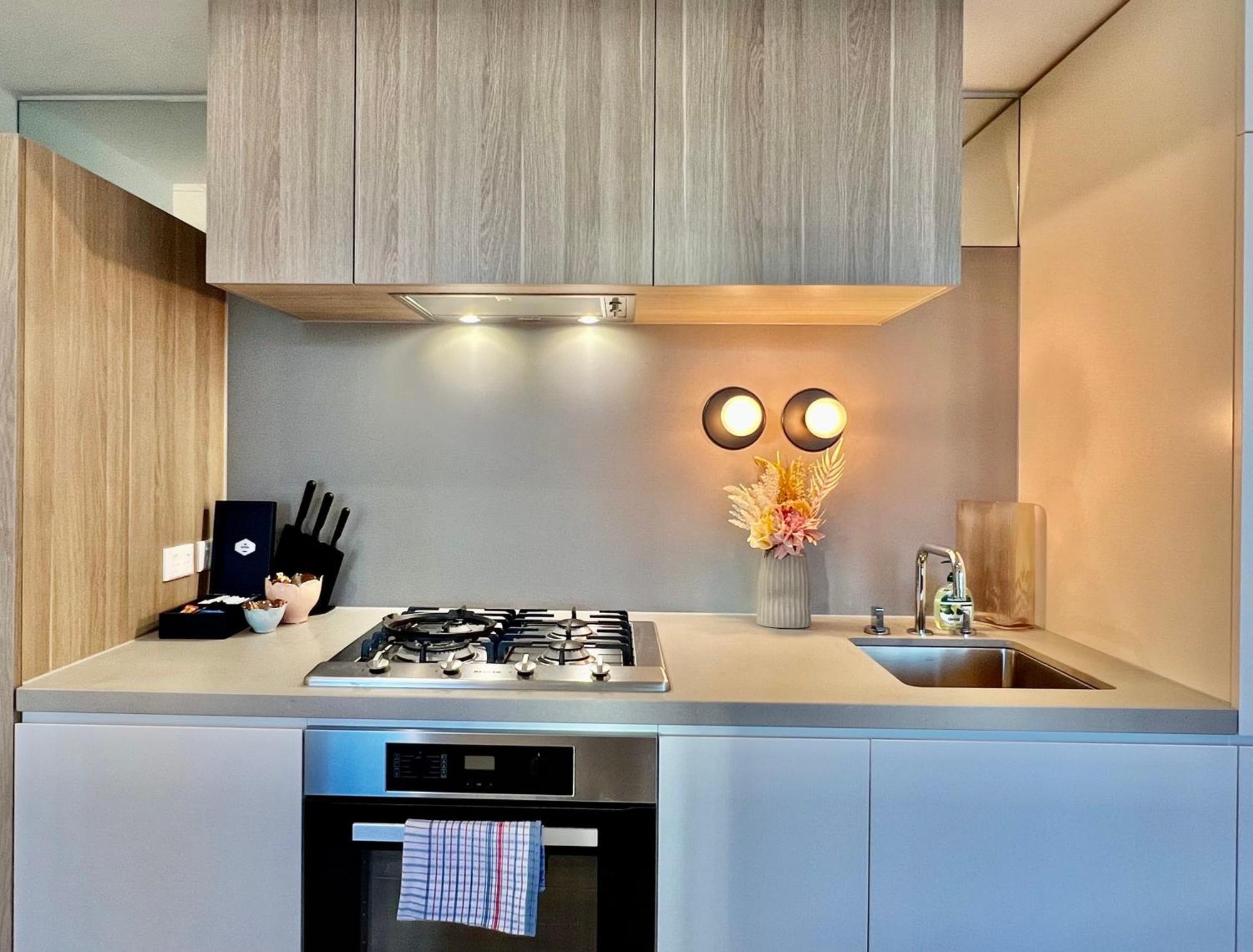 Highrise Best Location 2Baths Мельбурн Экстерьер фото